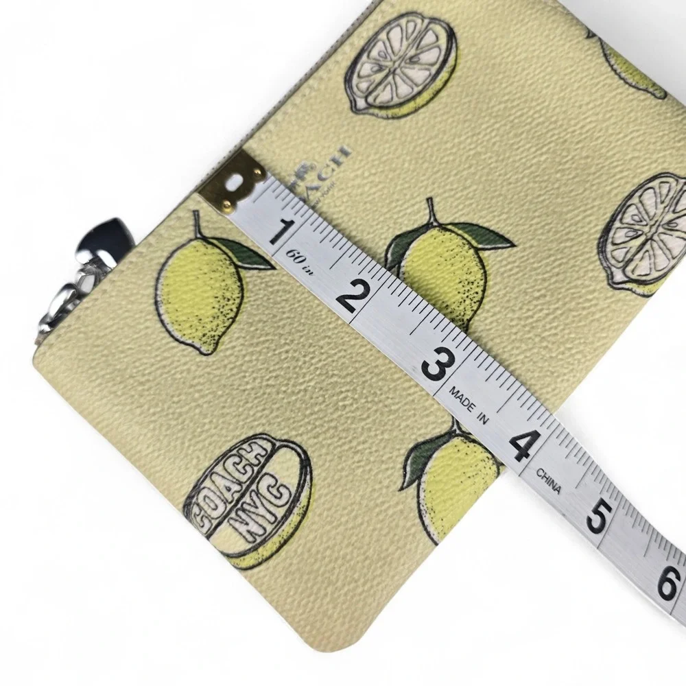 Coach Lemon Print‎ Crossgrain Leather Small Wristlet Yellow ☆